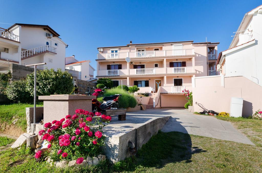 Apartments Dragan Lopar Eksteriør bilde